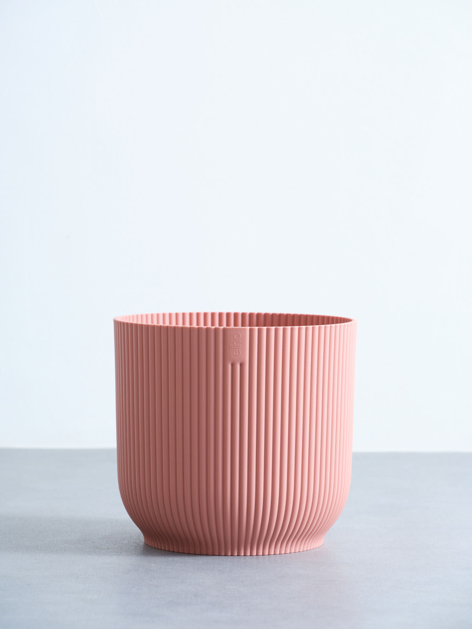 鉢カバー M elho vibes round25 ピンク|ハナイチ|花と植物、資材の 鉢カバー M elho vibes round25 ピンク|ハナイチ|花と植物、資材の